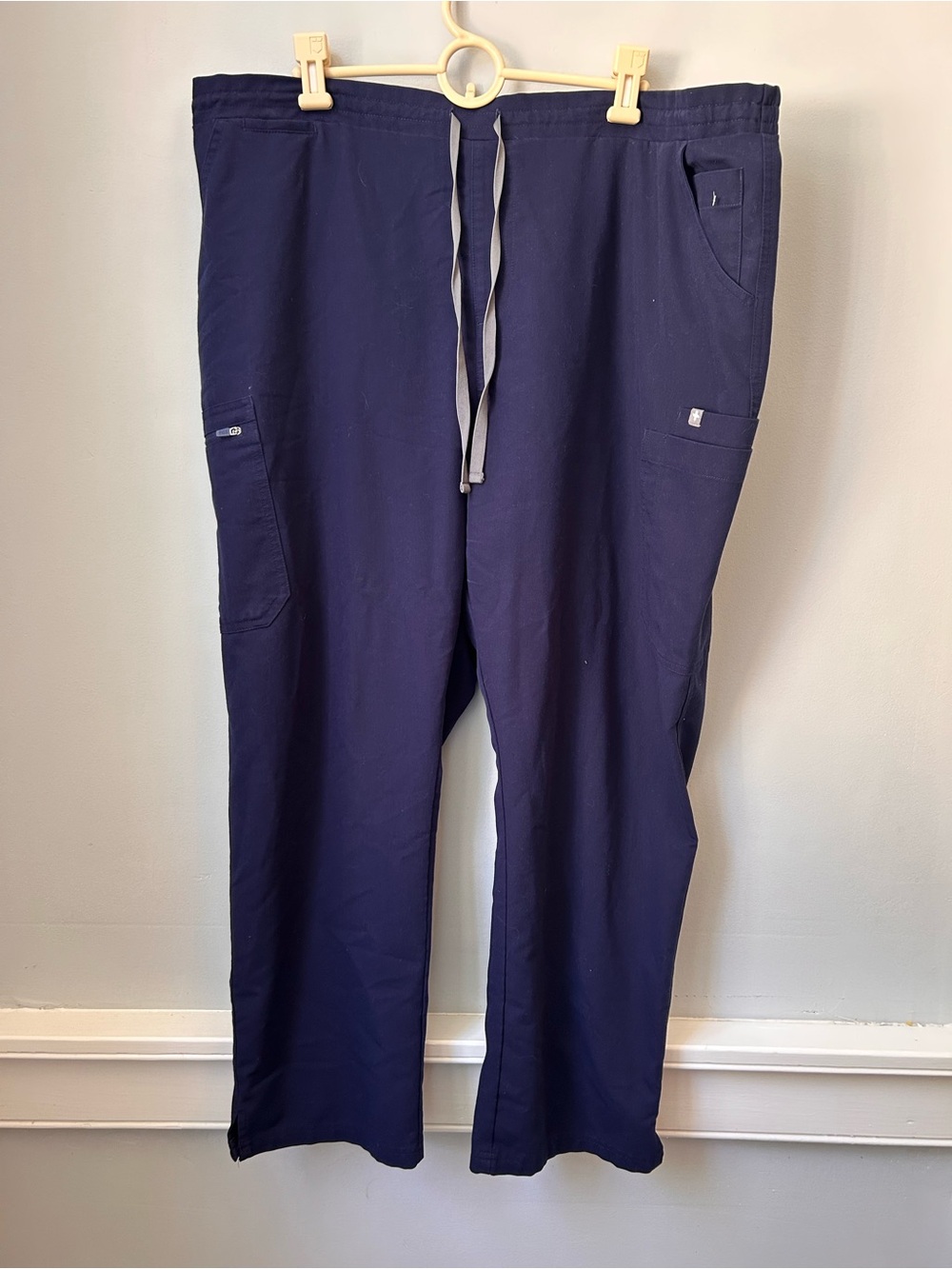 FIGS Technical Collection Scrubs Pants Women's XXL/P Navy Blue